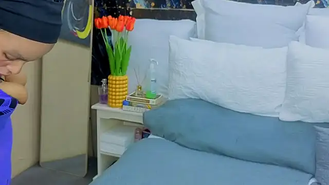 Snapshot of CaramelNatashaxx chatting on October 2025 02:07:01 AM CaramelNatashaxx online show from October 2025 02:07:01 AM