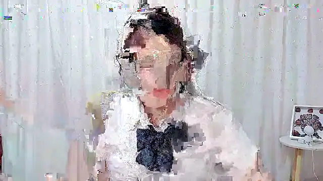 Snapshot of Dec-7758 chatting on October 2025 06:55:02 AM Dec-7758 online show from October 2025 06:55:02 AM