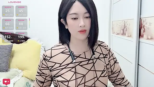 Snapshot of FeilL2t chatting on October 2025 12:58:01 PM FeilL2t online show from October 2025 12:58:01 PM