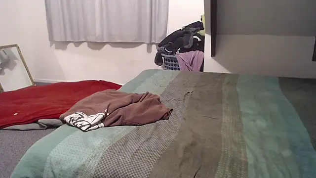 idiotpig66 online show from March 2025 08:02:02 AM