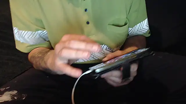 idiotpig66 online show from September 2025 09:20:02 AM