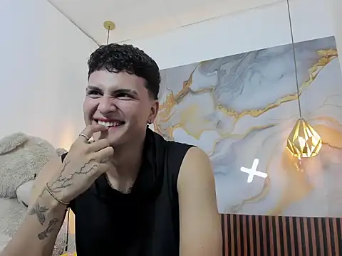 LiamCardona online show from September 2025 03:08:02 AM