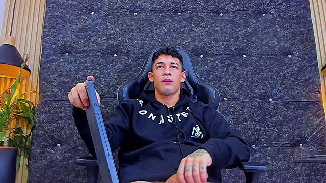 Snapshot of Jeff_Brunno_ chatting on September 2025 06:29:01 AM Jeff Brunno online show from September 2025 06:29:01 AM