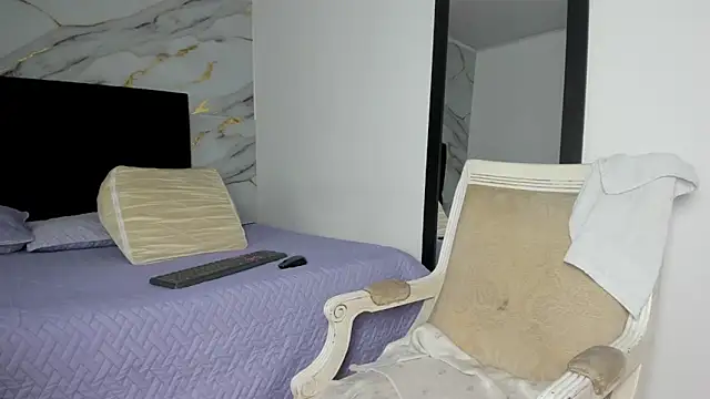 Snapshot of Vickysweeeettt chatting on November 2025 08:30:02 PM Vickysweeeettt online show from November 2025 08:30:02 PM