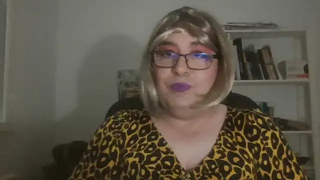 nataliacd online show from November 2025 04:40:01 PM