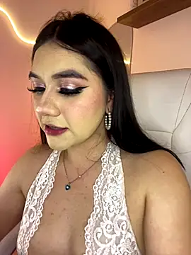 Snapshot of Zoe_Serrat chatting on October 2025 12:39:02 PM Zoe Serrat online show from October 2025 12:39:02 PM