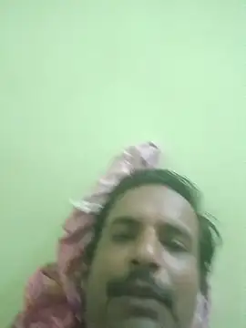 Snapshot of vardh033 chatting on September 2025 05:27:01 PM vardh033 online show from September 2025 05:27:01 PM