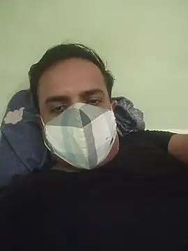 Snapshot of vardh033 chatting on October 2025 11:51:02 AM vardh033 online show from October 2025 11:51:02 AM