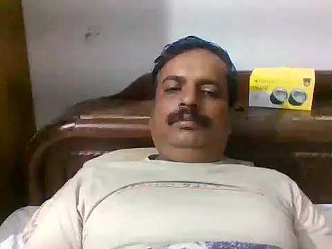 Snapshot of vardh033 chatting on October 2025 02:14:02 AM vardh033 online show from October 2025 02:14:02 AM