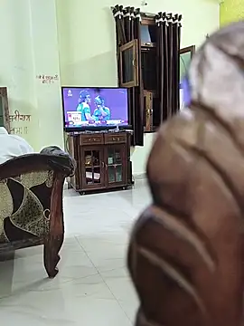 Snapshot of vardh033 chatting on November 2025 02:41:01 PM vardh033 online show from November 2025 02:41:01 PM