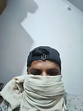 Snapshot of vardh033 chatting on November 2025 07:12:01 PM vardh033 online show from November 2025 07:12:01 PM