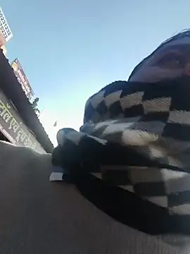 vardh033 online show from December 2025 09:49:01 AM