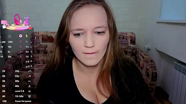 Snapshot of AlisaWyn chatting on September 2025 11:54:01 AM AlisaWyn online show from September 2025 11:54:01 AM