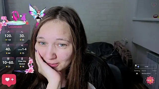 Snapshot of AlisaWyn chatting on October 2025 12:36:02 PM AlisaWyn online show from October 2025 12:36:02 PM