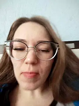 AlisaWyn online show from January 2026 05:44:01 AM