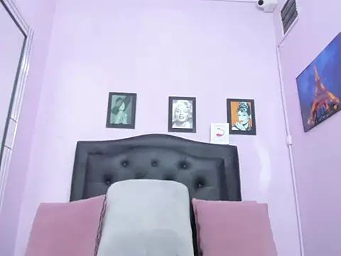 monalind220 online show from March 2026 01:27:01 PM