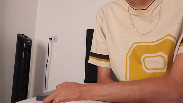 alexmark  online show from February 2026 07:24:02 PM