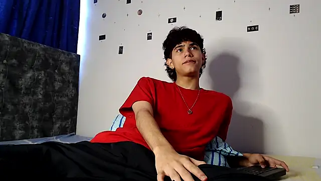 alexmark  online show from April 2026 07:09:01 PM