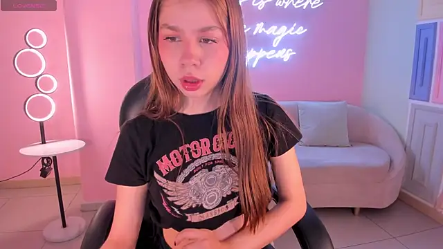 TiffannySins online show from January 2026 03:45:02 AM