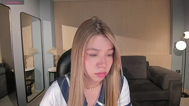 TiffannySins online show from June 2026 03:25:01 AM