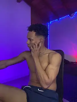 RickKrong  online show from October 2025 06:38:02 PM