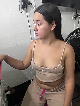 Luciaparker03 online show from June 2026 10:17:02 AM