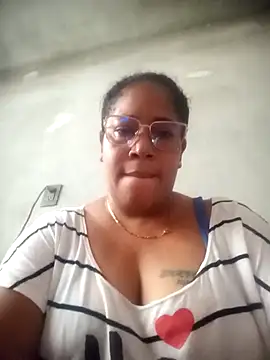 Snapshot of Big_ass_submissive chatting on September 2025 07:04:02 PM Big ass submissive online show from September 2025 07:04:02 PM