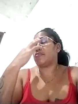 Snapshot of Big_ass_submissive chatting on October 2025 12:55:02 AM Big ass submissive online show from October 2025 12:55:02 AM