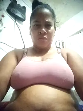 Snapshot of Big_ass_submissive chatting on December 2025 12:21:02 PM Big ass submissive online show from December 2025 12:21:02 PM