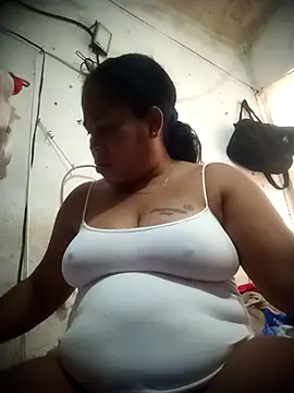 Snapshot of Big_ass_submissive chatting on December 2025 03:19:01 PM Big ass submissive online show from December 2025 03:19:01 PM