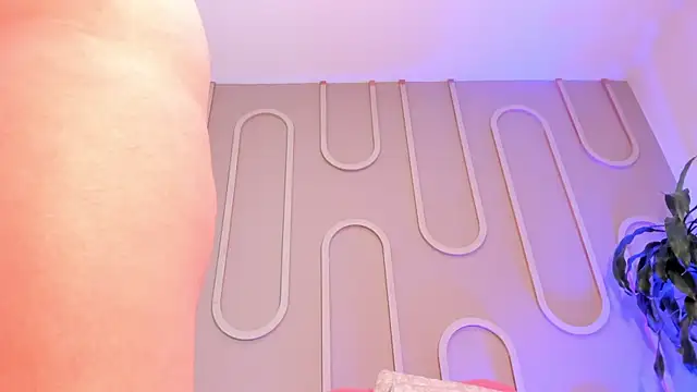  miss mia online show from June 2026 11:58:01 AM