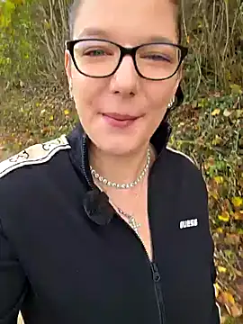 Swiss Lady online show from October 2025 02:09:01 PM