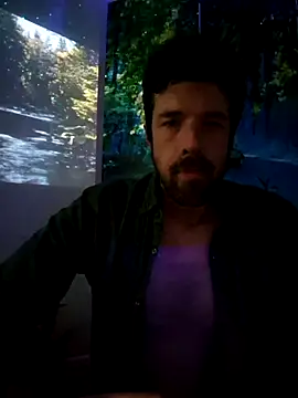 Snapshot of welcome-to-the-jungle chatting on October 2025 06:03:02 PM welcome-to-the-jungle online show from October 2025 06:03:02 PM