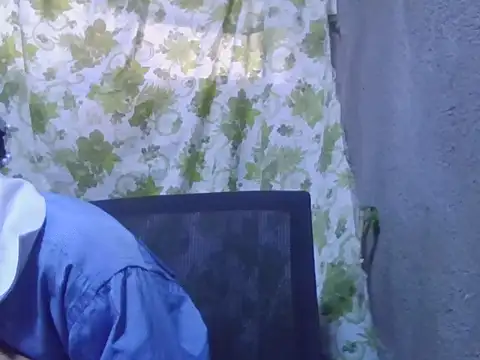 Snapshot of Sweeetgurll chatting on September 2025 01:10:01 AM Sweeetgurll online show from September 2025 01:10:01 AM