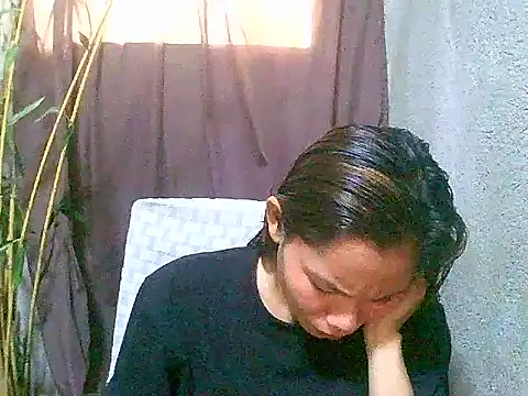 Sweeetgurll online show from May 2026 03:03:01 AM