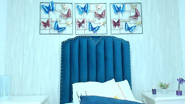 Snapshot of Alison_Carde05 chatting on November 2025 07:23:01 PM Alison Carde05 online show from November 2025 07:23:01 PM