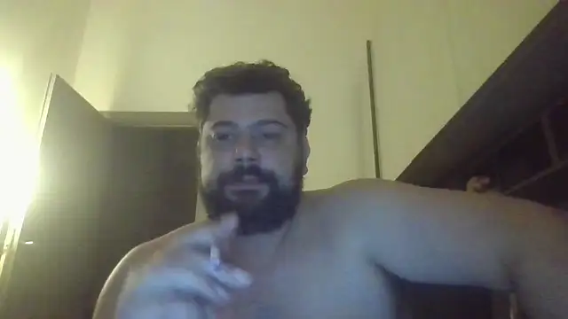 giuseppelovisi85 online show from October 2025 11:35:01 PM