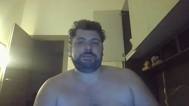 giuseppelovisi85 online show from October 2025 08:09:02 PM