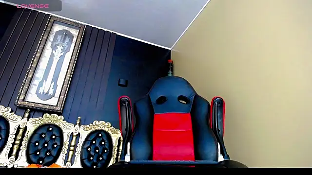 Natasha clifford online show from December 2025 07:23:02 PM