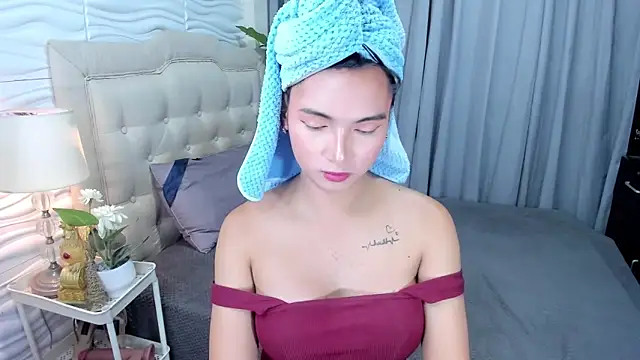 Patricia Anderson online show from November 2025 03:29:02 AM