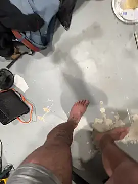 Snapshot of frankyjones8989 chatting on November 2025 05:07:02 AM frankyjones8989 online show from November 2025 05:07:02 AM