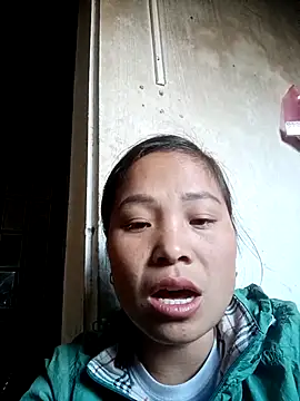 Milan6789 online show from November 2025 12:54:02 AM