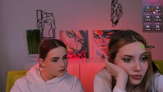 Snapshot of luna_tin chatting on November 2025 08:14:02 AM luna tin online show from November 2025 08:14:02 AM