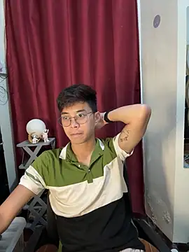 Snapshot of Prince-Harrison chatting on October 2025 12:36:02 PM Prince-Harrison online show from October 2025 12:36:02 PM