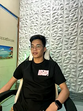 Snapshot of Prince-Harrison chatting on November 2025 07:02:02 PM Prince-Harrison online show from November 2025 07:02:02 PM