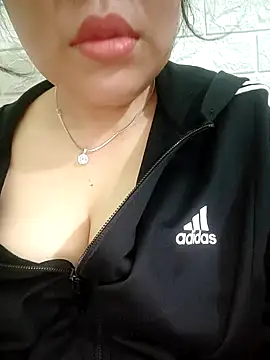 Julyy08 online show from May 2026 10:53:01 AM