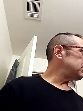 Notmecalifornia online show from November 2025 11:16:01 PM