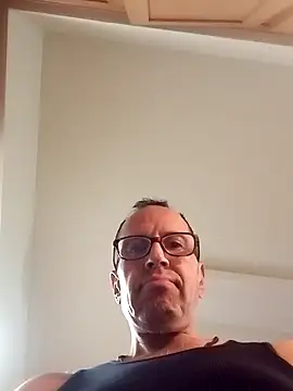 Notmecalifornia online show from November 2025 11:22:01 AM