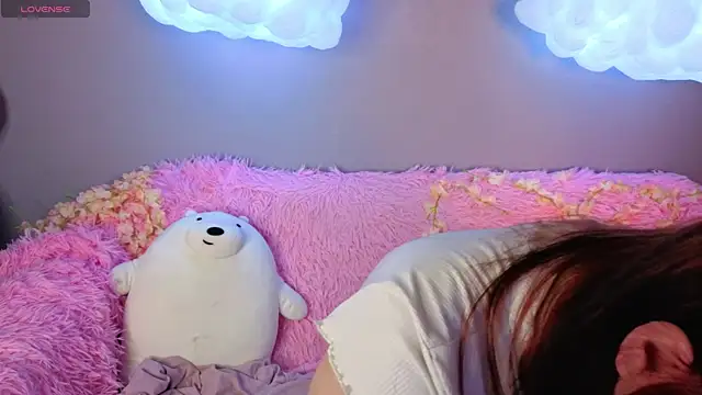 Alis Platt online show from May 2026 01:03:02 AM
