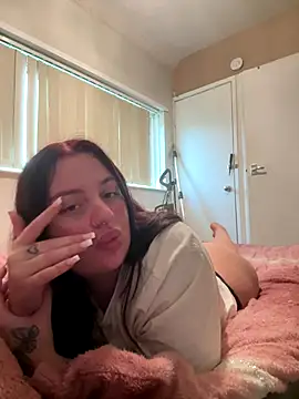 Victoriasteel online show from November 2025 09:53:01 AM